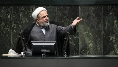ویدئو-رسایی-جنجالی-شد-پاسخ-عجیب-رسایی-به-منتقدانش-فیلم