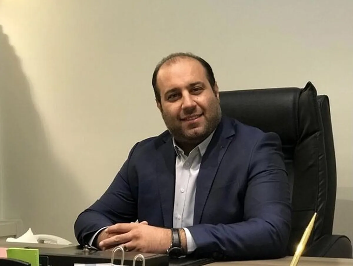 شاهین: سارقین سابقه‌دار شناسنامه‌دار شوند 