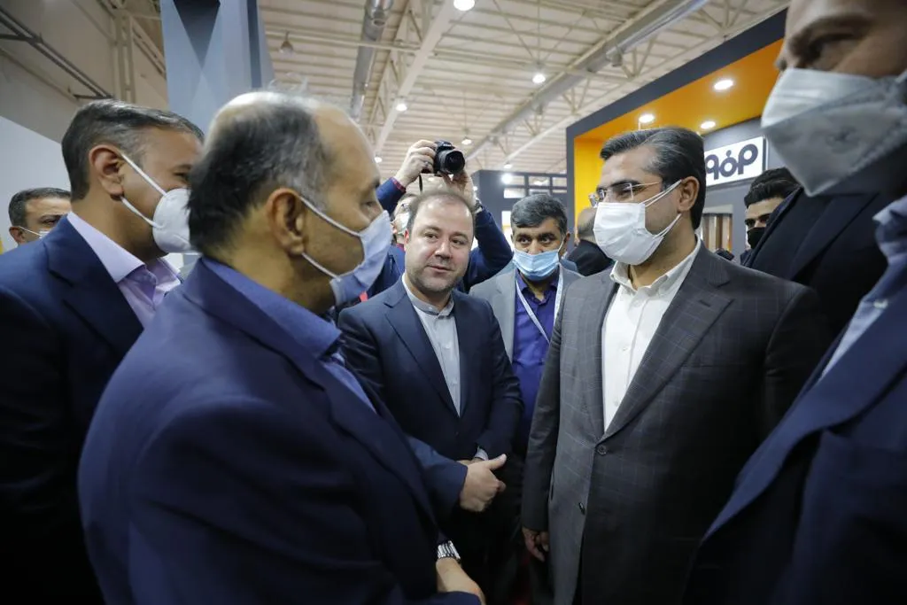 مشکل برق صنایع رفع شود