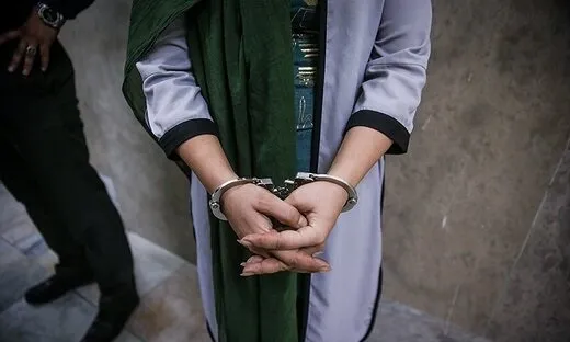 انجام جراحی زیبایی توسط خانم پزشک قلابی!