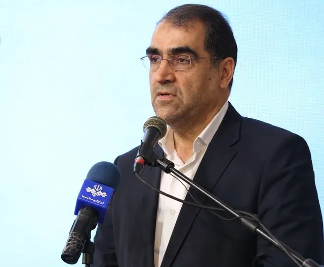 سالانه حدود یک میلیارد دلار دارو به کشور وارد می‌شود