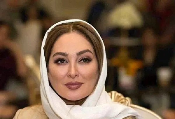 روز پاییزی الهام حمیدی در خارج از کشور + عکس