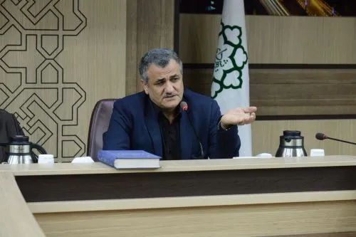 لزوم تسریع در روند تملک باغات در مناطق کم برخوردار 7،8،10،11،12 و17/ اولویت ساخت بوستان در مناطق کم برخوردار در محلات فاقد بوستان