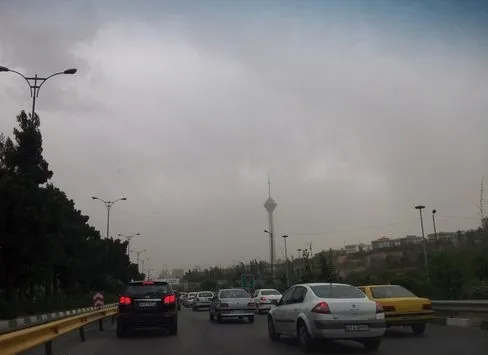 طوفان شن در تهران +عکس