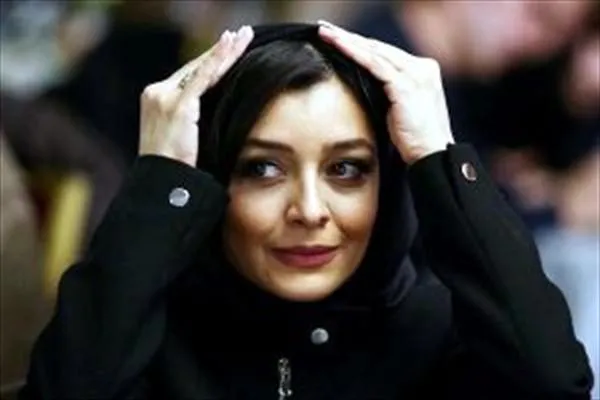 عکس یواشکی طور ساره بیات از همسرش