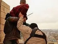 پرتاب 9نفر به اتهام همجنسگرایی +عکس