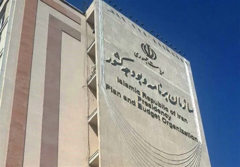 افزایش غیرقانونی حقوق اساتید دانشگاه ها اصلاح شود