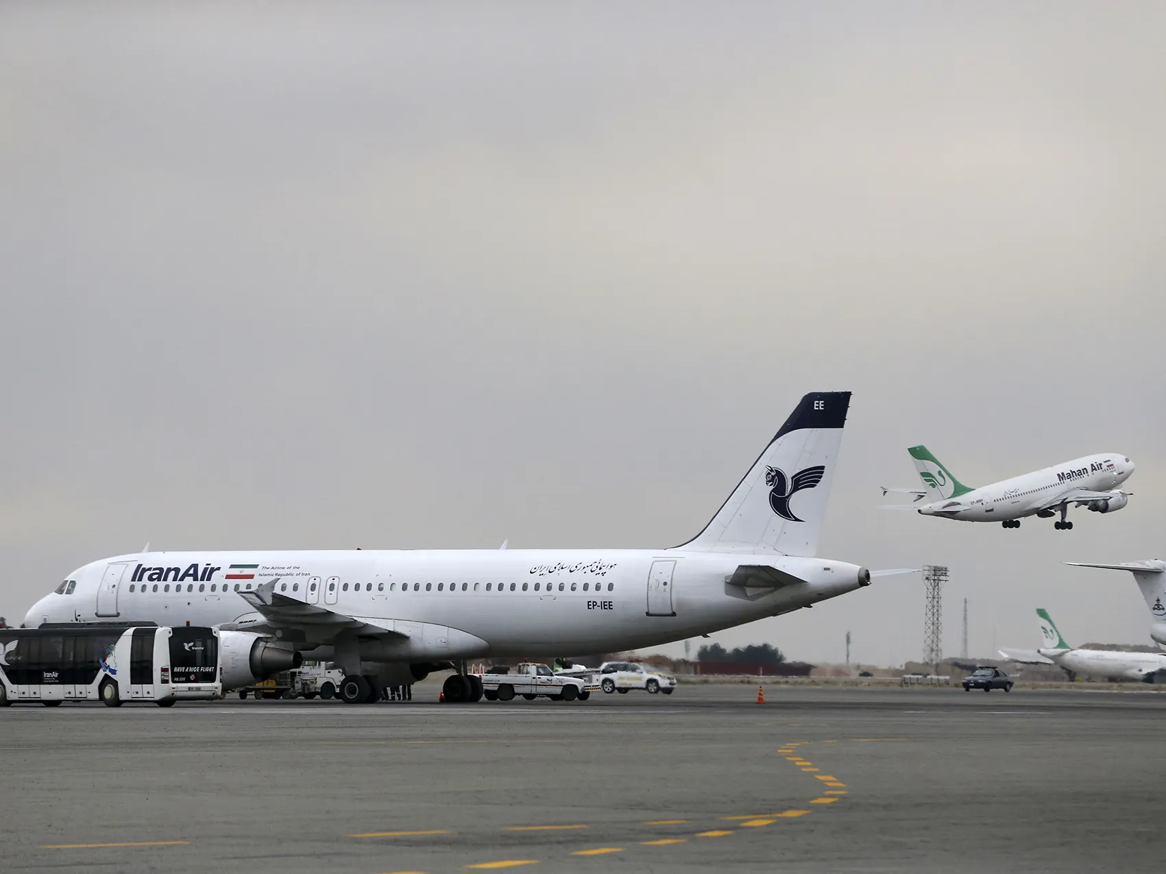 Iran Airport Traffic Expands 8 Percent