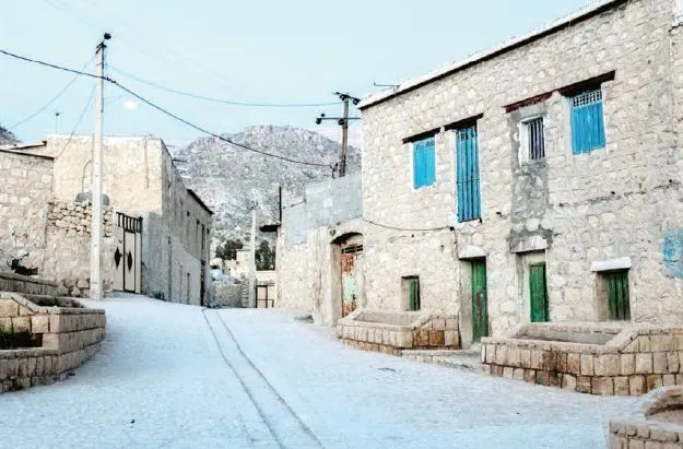 بررسی توسعه شتابان شهرنشینی در ایران