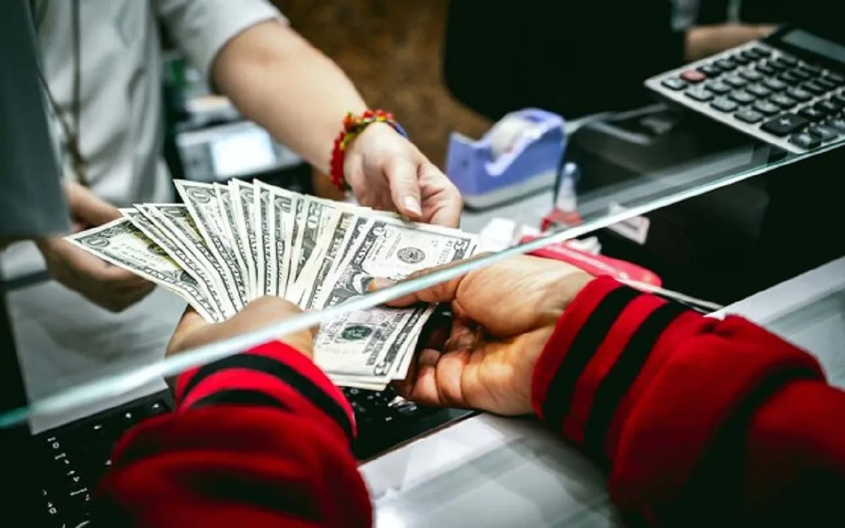 سرگردانی دلار در مرز کانال ۲۸ هزار تومان