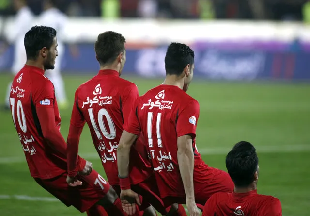 اسب سرخ‌ها برای قهرمانی زین شد
