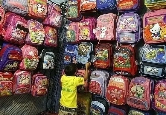 بازار گردی در آستانه بازگشایی مدارس