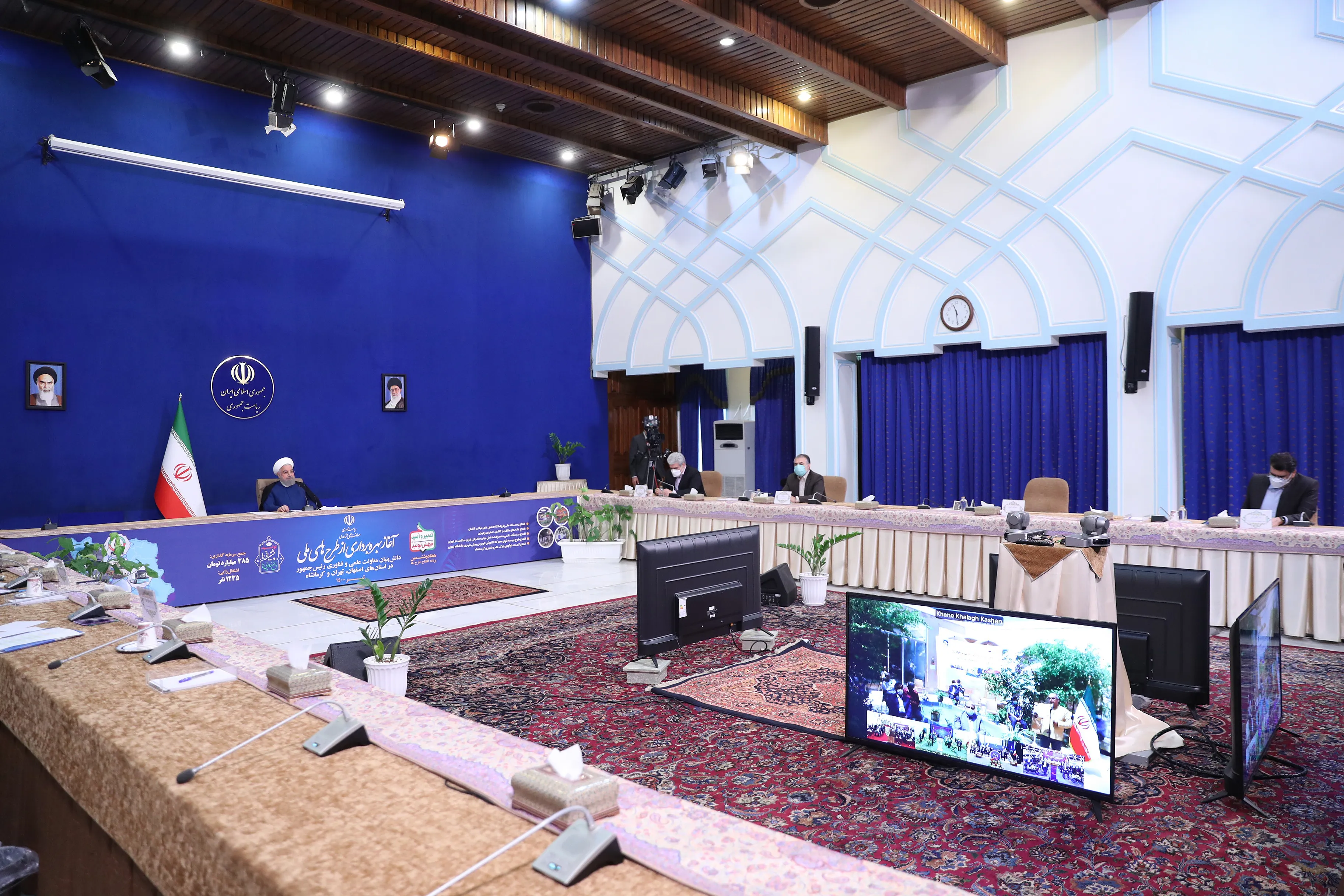 در دوران جنگ اقتصادی، مسیر توسعه علم و دانش متوقف نشد / پیشرفت کشور در آینده از مسیر اقتصاد دانش بنیان خواهد بود