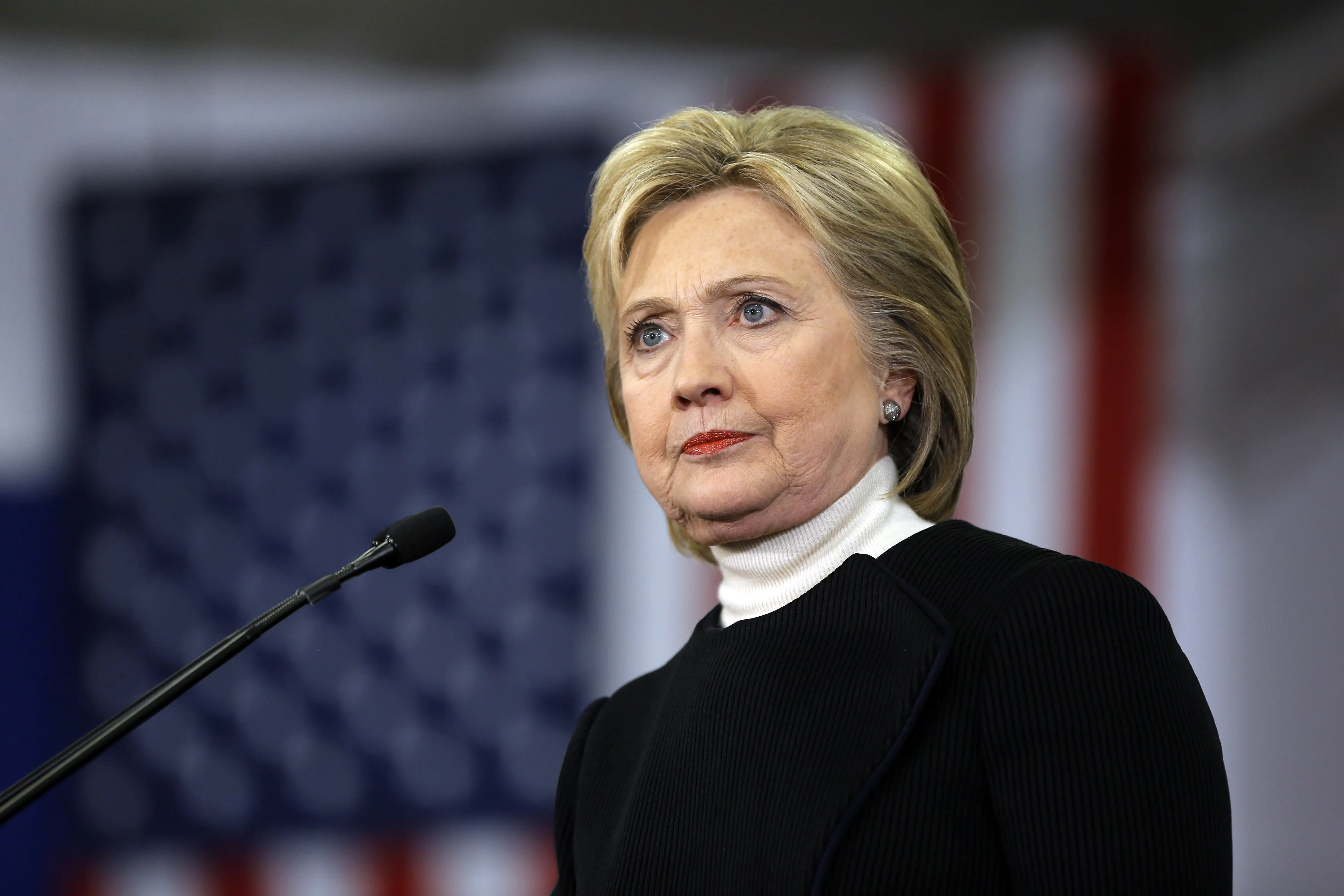 U.S. attorney general closes Clinton email case, says no charges