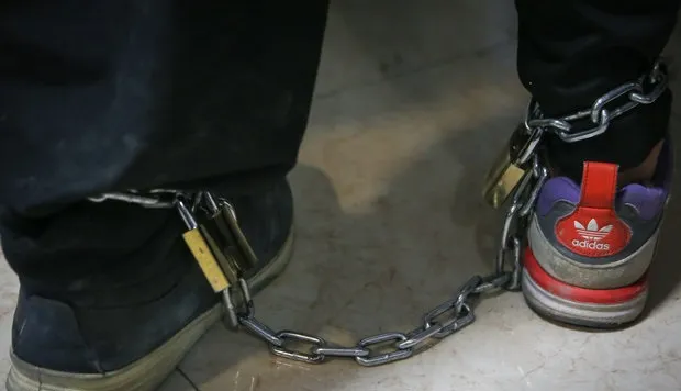 سرقت گوشواره دختربچه با سوء استفاده از کودک دیگر