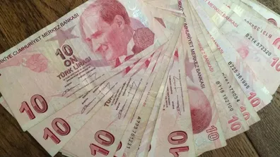 قیمت-لیر-15-آبان-1403-جدول