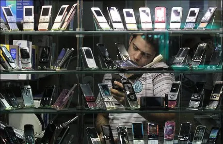 کلک جدید برای قانونی جلوه دادن گوشی‌های قاچاق