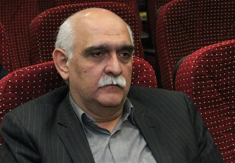 قیمت کالاها هنوز برداشته نشده شاهد گرانفروشی هستیم