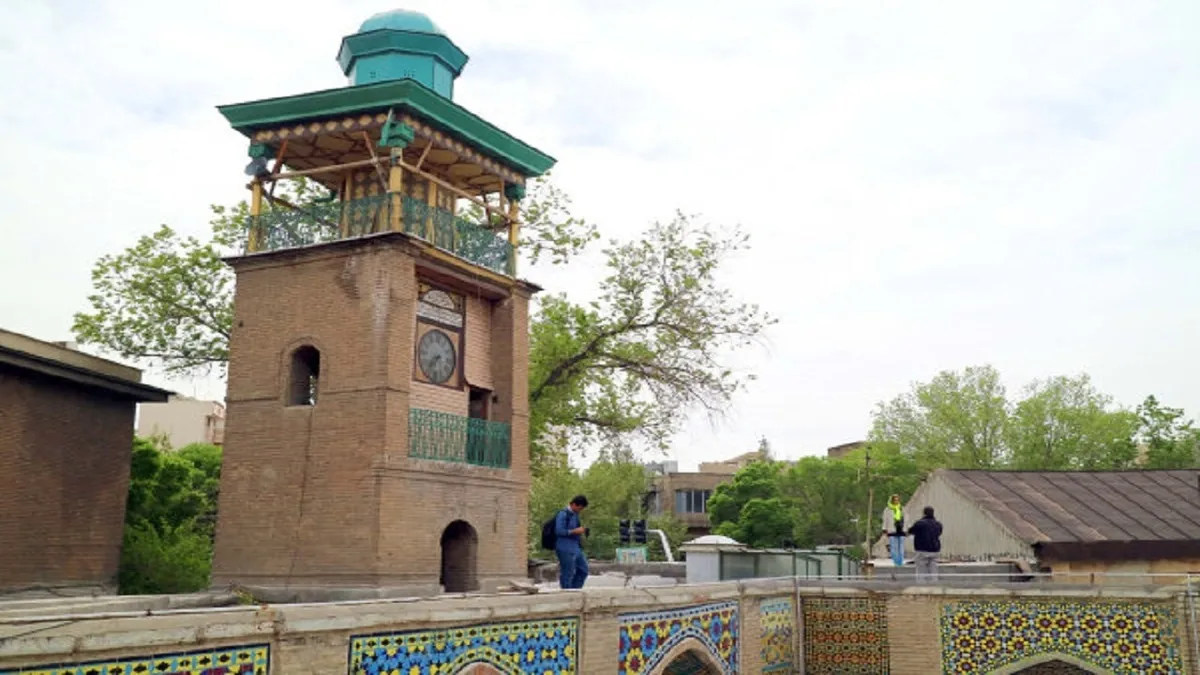 قدیمی‌ترین ساعت‌ تهران اینجاست + عکس