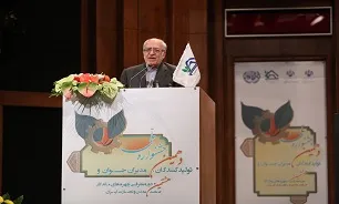تولید و بازرگانی کشور باید دانش بنیان و صادرات گرا شود