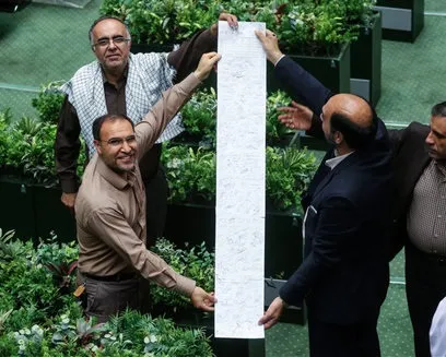 جلسه پرحاشیه امروز مجلس +تصاویر