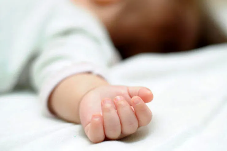 قتل نوزاد ۵۰روزه‌ توسط مادر