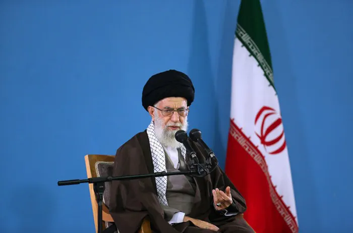 دیدار دانش‌آموزان با رهبرمعظم‌انقلاب +تصاویر