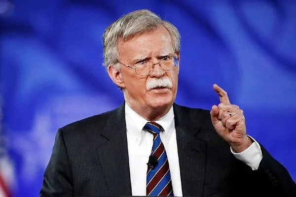 «آقای خشن» رقیب ترامپ در انتخابات شد