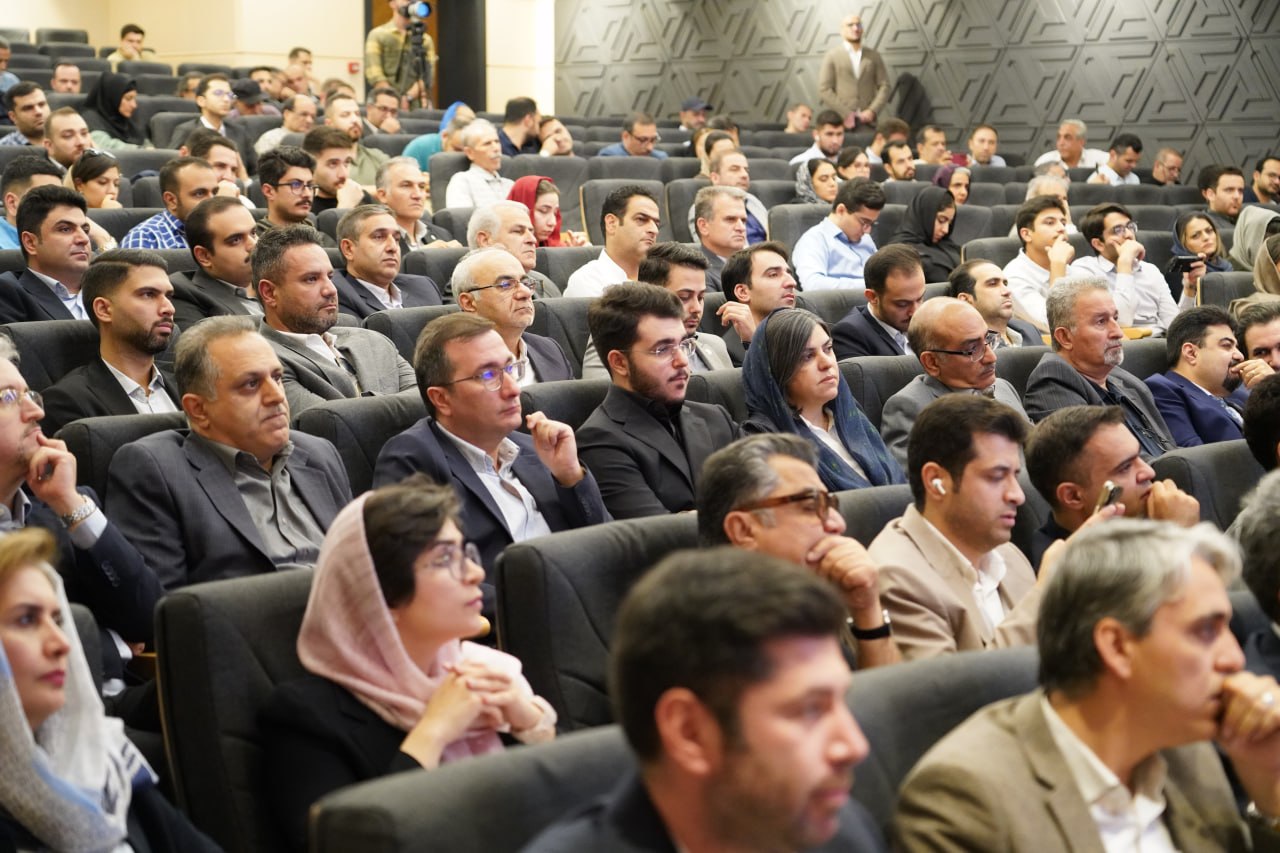 ورود به بازار سرمایه پیام امیدبخشی برای بخش خصوصی است