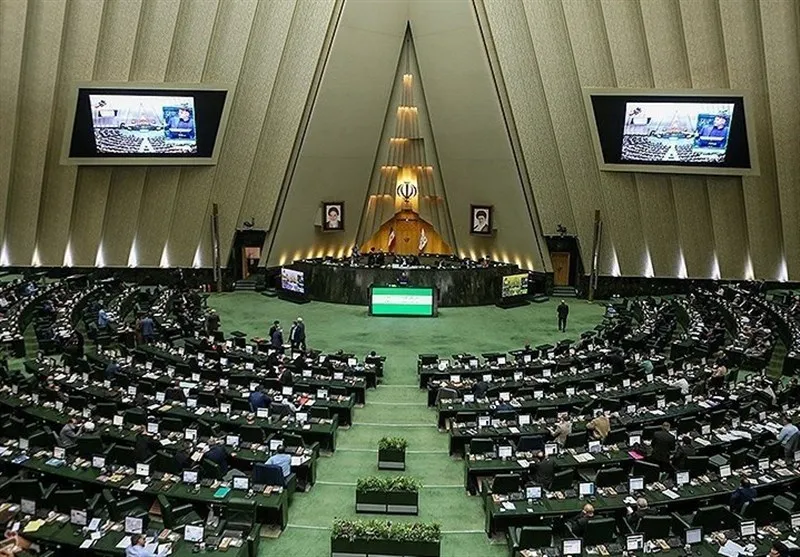 مجلس با افزایش ۲۰ درصدی حقوق نیروهای مسلح موافقت کرد