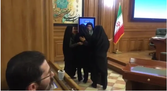 درگیری در صحن شورای شهر تهران +فیلم