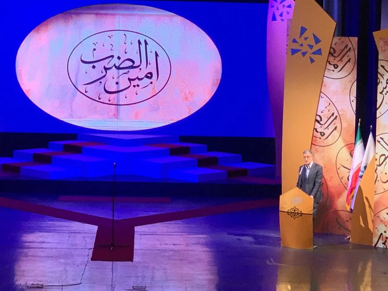 خلق حماسه توسط فعالان اقتصادى با زدن کلنگ متناسب شرایط تحریمى/ ایران کار آزموده دوران سخت است