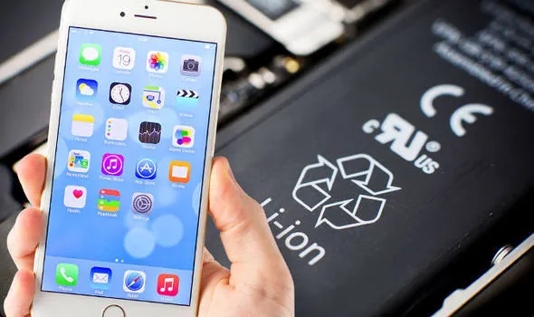 اپل کاربران را مجبور به خروج از iOS ۱۴ می کند