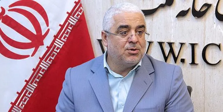 شیرازه دولت از هم پاشیده است