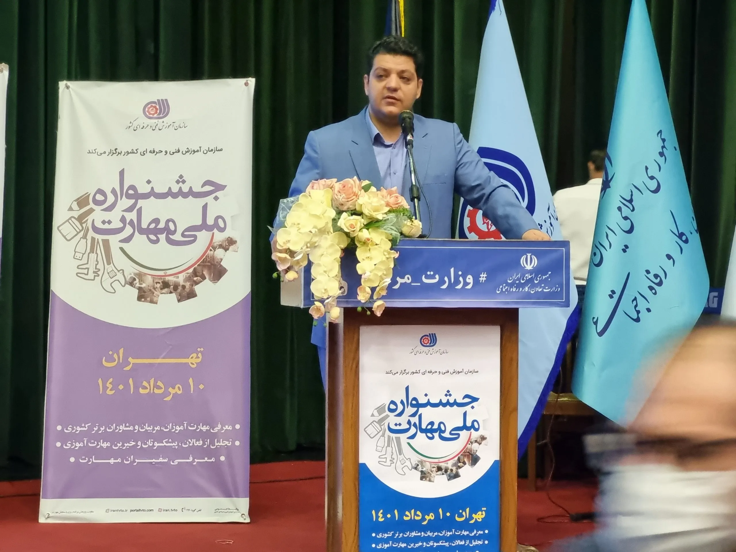 ارزش صادراتی یک کفش دست دوز معادل یک بشکه نفت