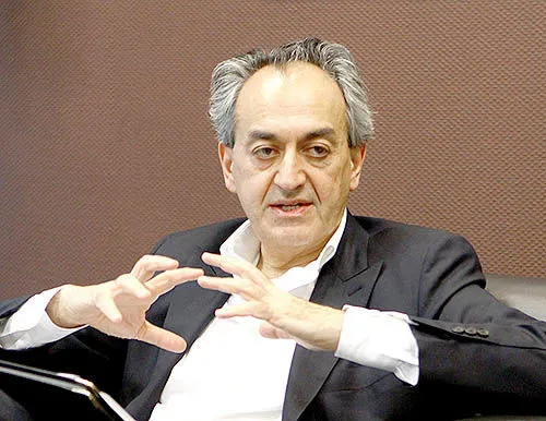 معمای برجام پس از تصمیم ترامپ/ جنگ سرد دیگری در خاورمیانه جریان دارد