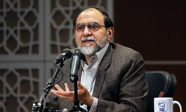رحیم‌پور ازغدی: وزیر علوم رییسی «نفهم» است و مزخرف می‌گوید؛ پیداش کنم کتکش می‌زنم + فیلم