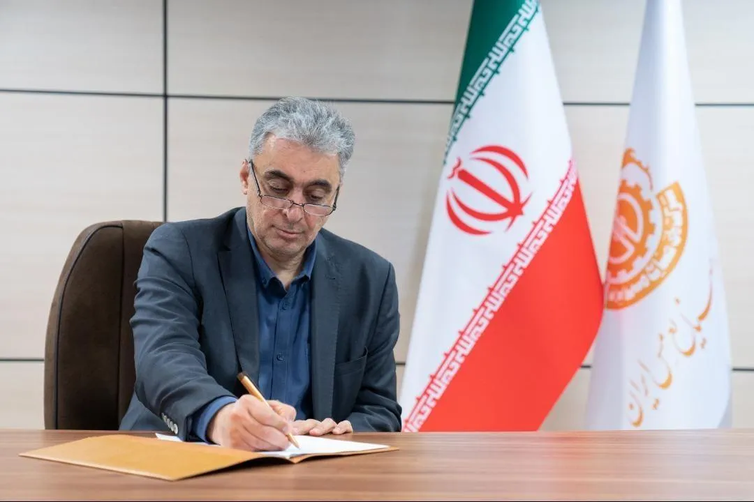 با تکیه بر همت بلند و اراده استوار شما موانع از سر راه تولید برداشته می‌شود