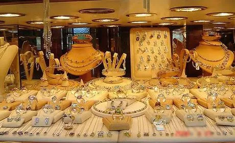 عرضه طلای خارجی غیر قانونی است