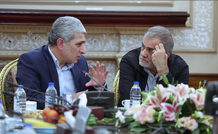 بازدید نایب رییس اول مجلس شورای اسلامی از بانک ملی
