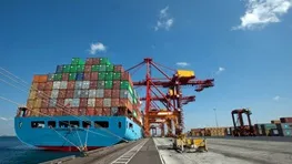 کدام دولت واردات را نزولی کرد؟