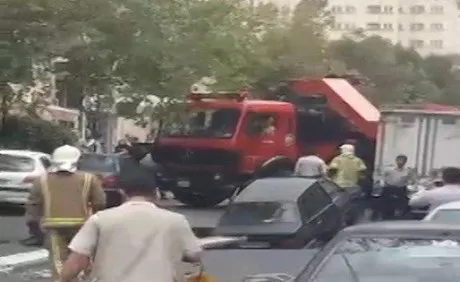تخلیه مجتمع تجاری کوروش به علت خطر نشت گاز تونل مترو