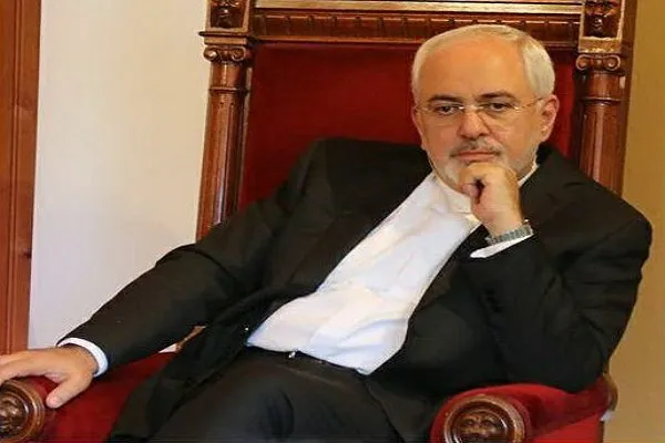 ظریف: ترامپ تصمیم در خصوص برجام را به کنگره واگذار می‌کند