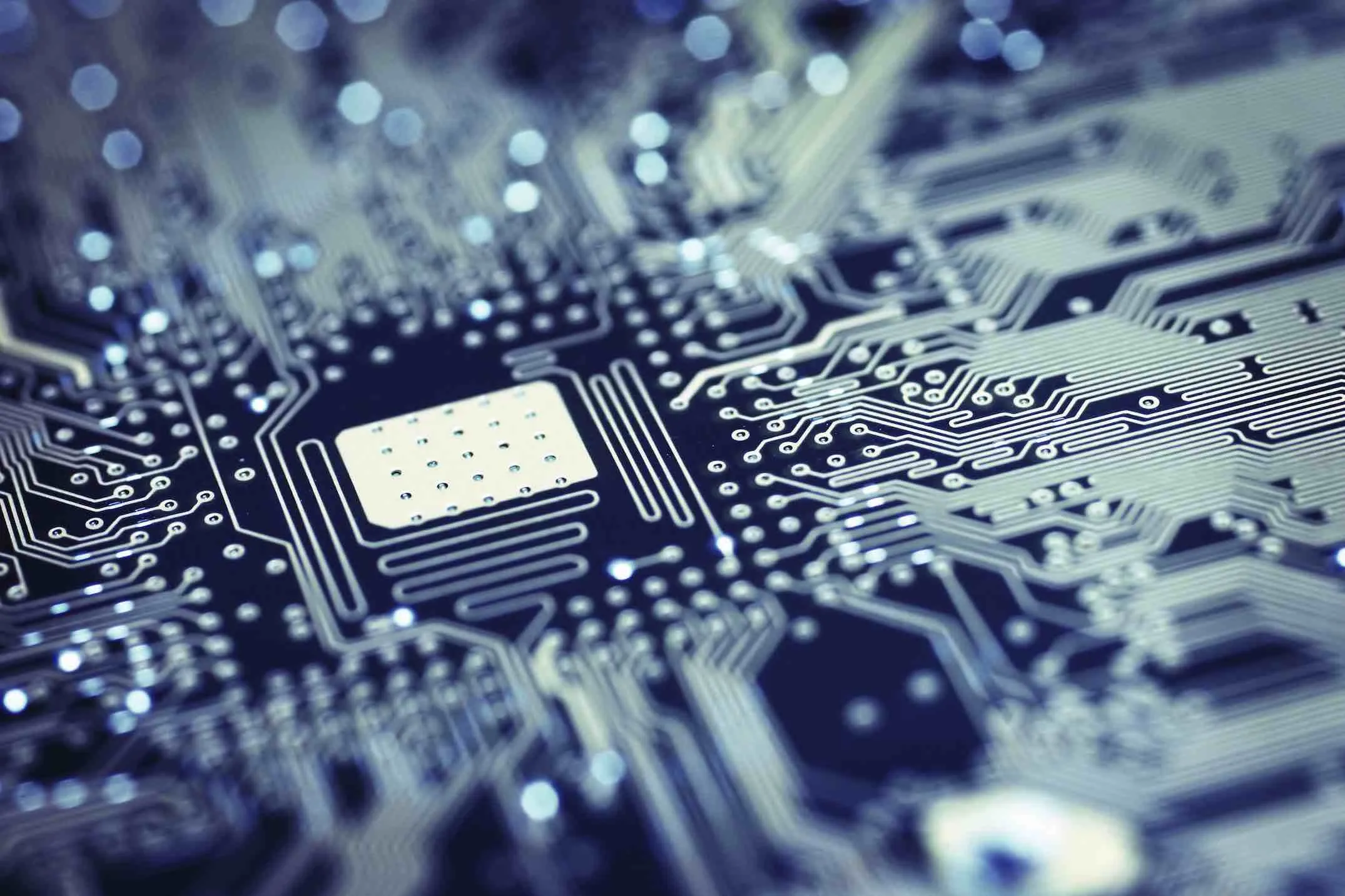 Iran ICT Sector Striving for Bigger Share
