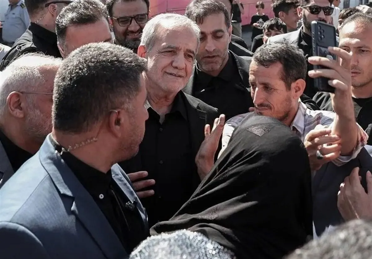 Top Iranian Officials Join Massive Funeral Procession for Martyred Leader