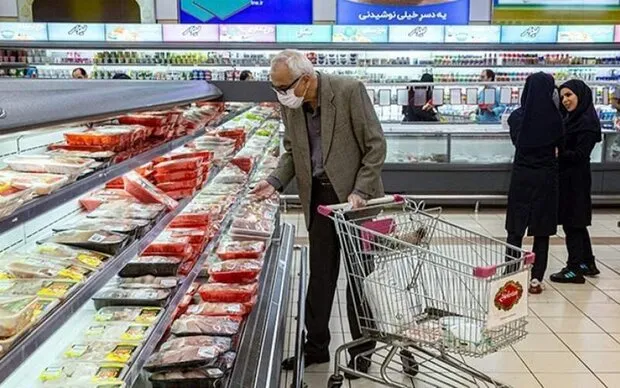 کاهش رشد قیمت در این ۳ کالا / کدام اقلام خوراکی بیشترین تغییر قیمت را داشت؟