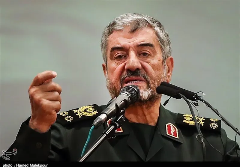 فرمانده کل سپاه به پاکستان هشدار داد