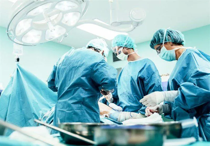 تومور ۲کیلویی از ریه زنی باردار خارج شد