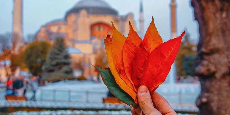 محبوس شدن گردشگران نوروزی وان ترکیه در هتل‌ها + فیلم