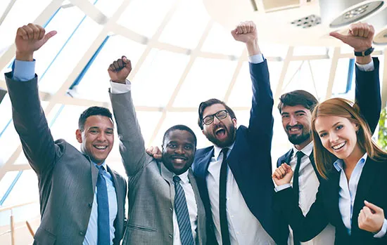 راه هایی برای شادیِ کارکنان در محیط کار